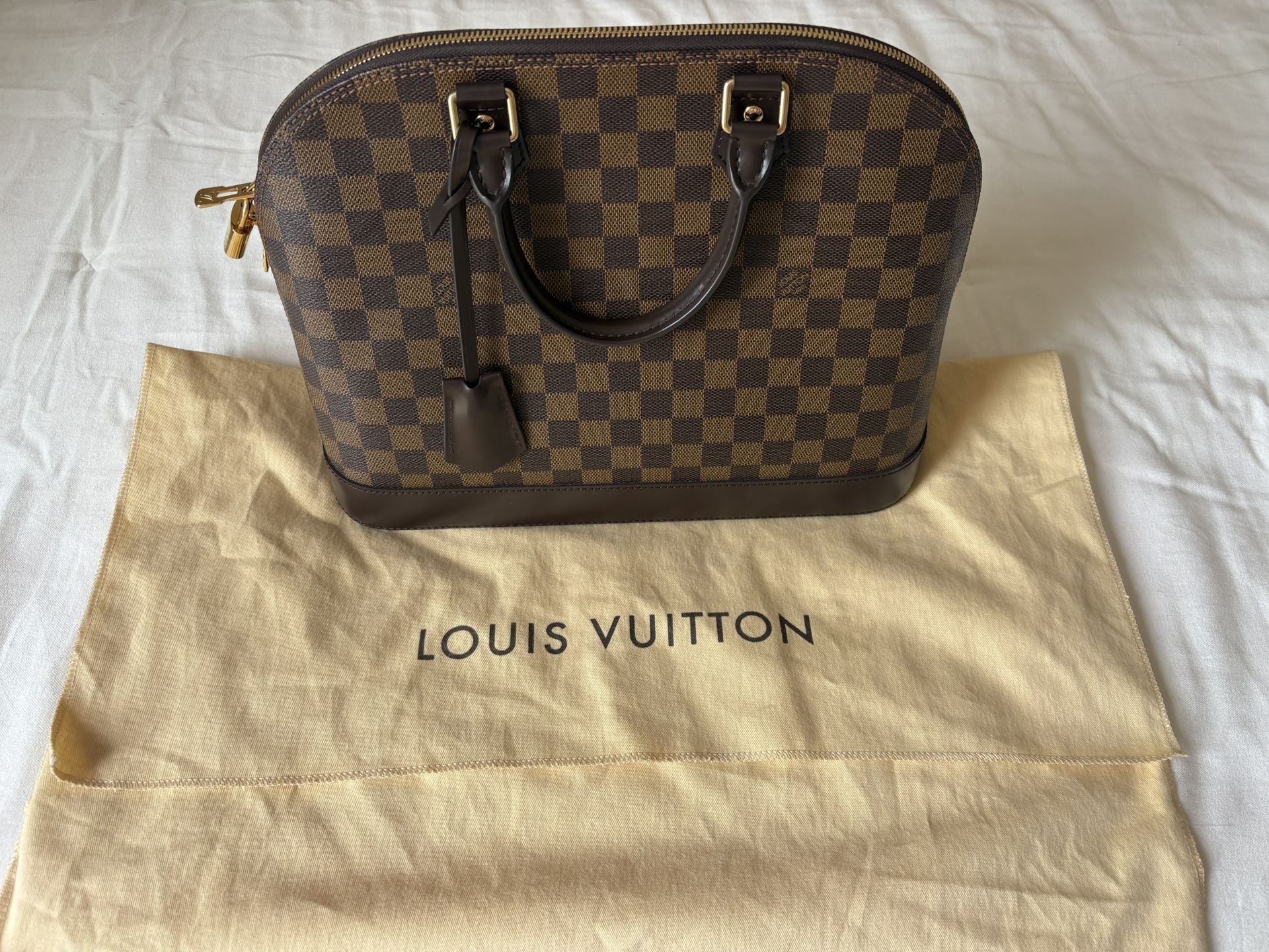 Louis Vuitton Alma Bag ( Bigger Version )