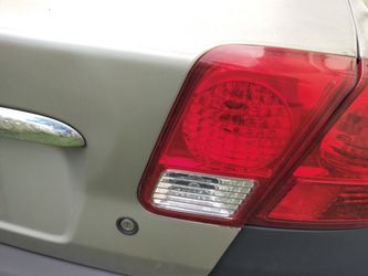 Right Passenger INNER: Rear Tail Light: OEM: 01-05 HONDA CIVIC: READ!!