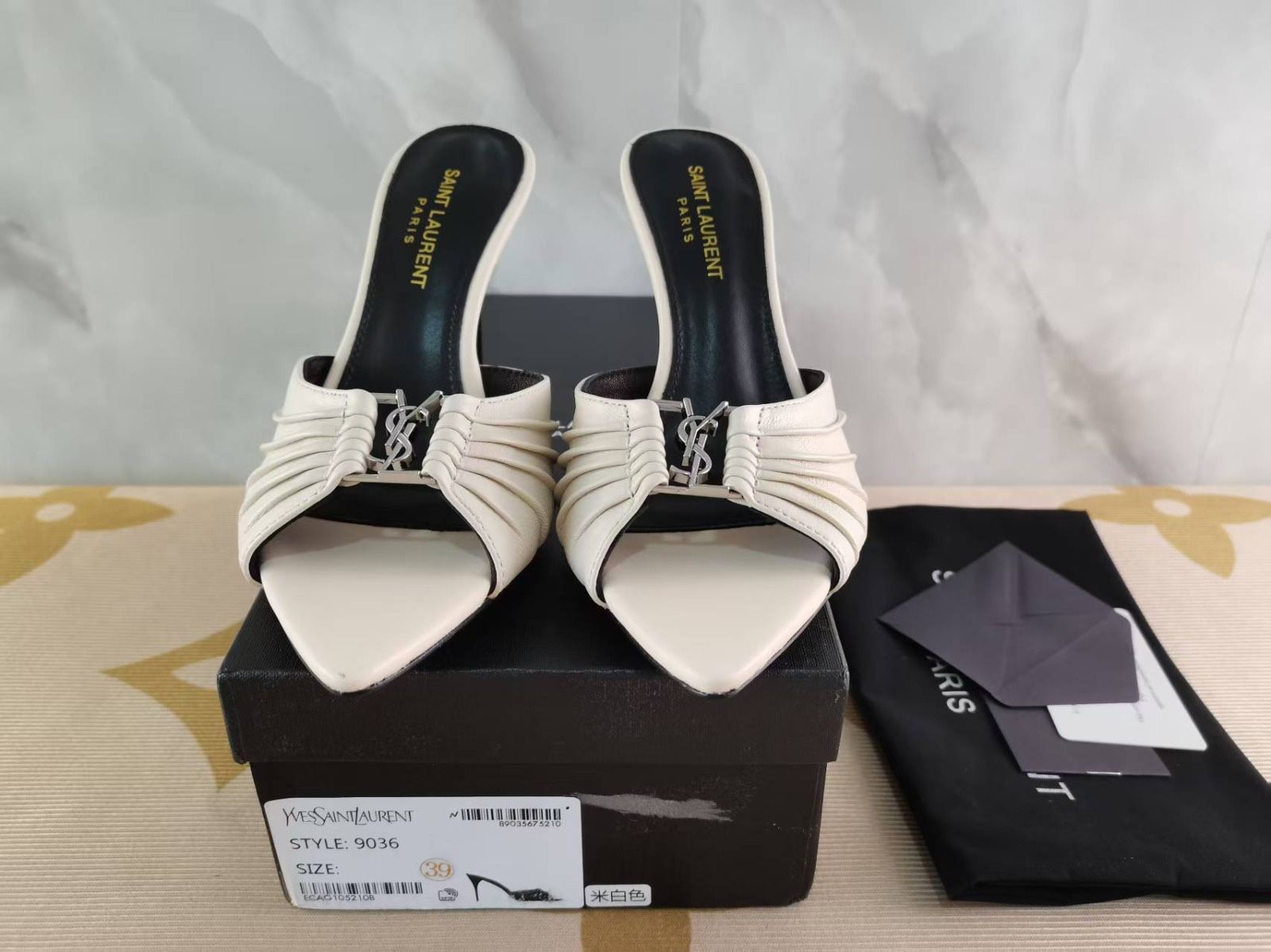 Saint Laurent High Heels