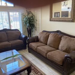 Sofa & Loveseat