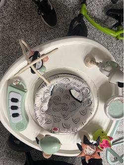 Tiny love 5 in 1 table