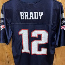 Patriots Jersey Size Y-Large (fits Adult Small)