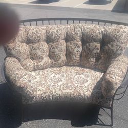 Must Sell High-end Patio B**** Couch High Sides Hardly Ever Used Like New Sofa Exterior Patio Set Furniture