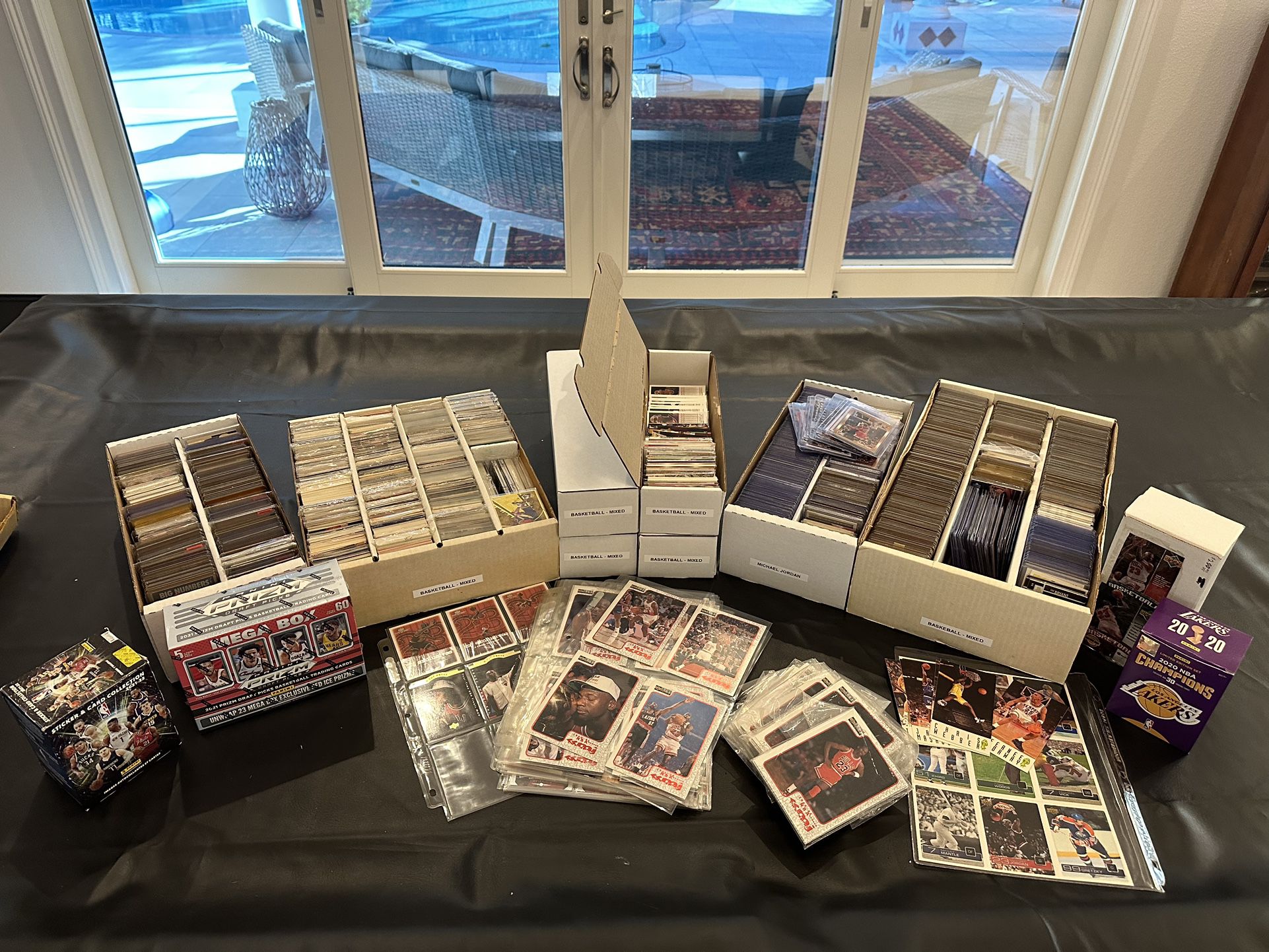 Basketball Card Collection - 5,000 Cards Jordan Kobe Lebron 