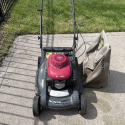 Honda Self Propelled mower