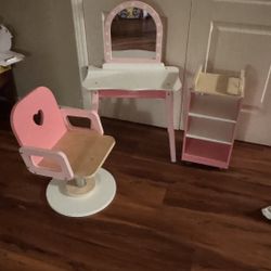Toddler Vanity 