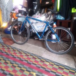 26 Inch Cannondale  Bike 15 Speed