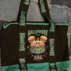 Disney Parks Mickey Mouse Halloween Glow-in-the-Dark Tote Bag 2023