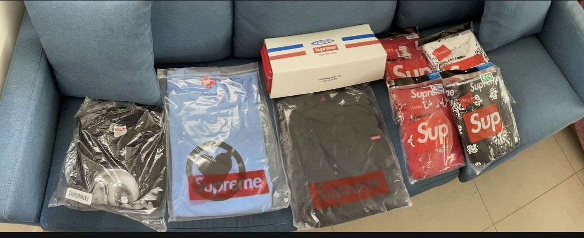 SUPREME TSHIRTS XXL