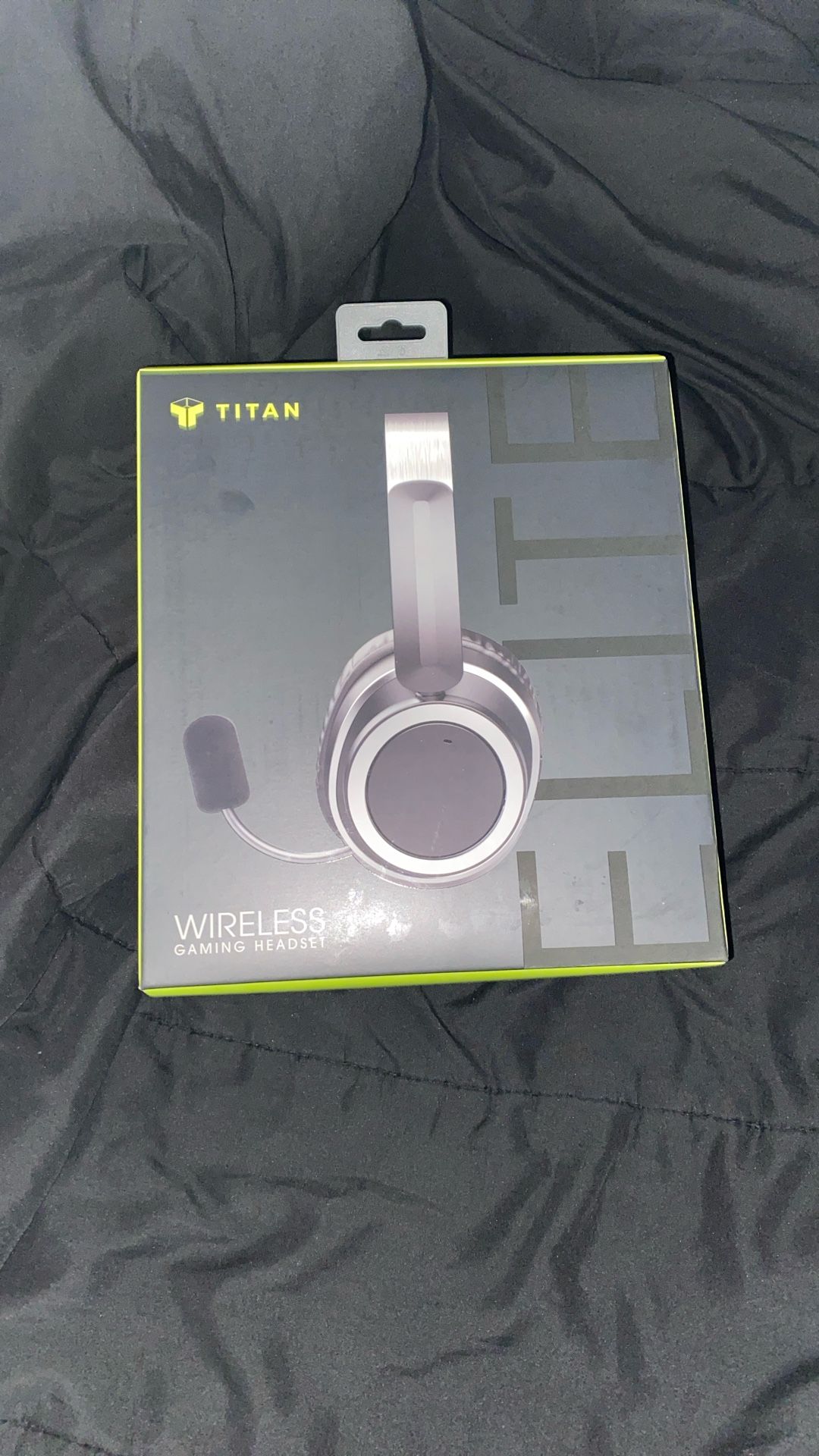 Wireless Titan Headset (Comes with wire)