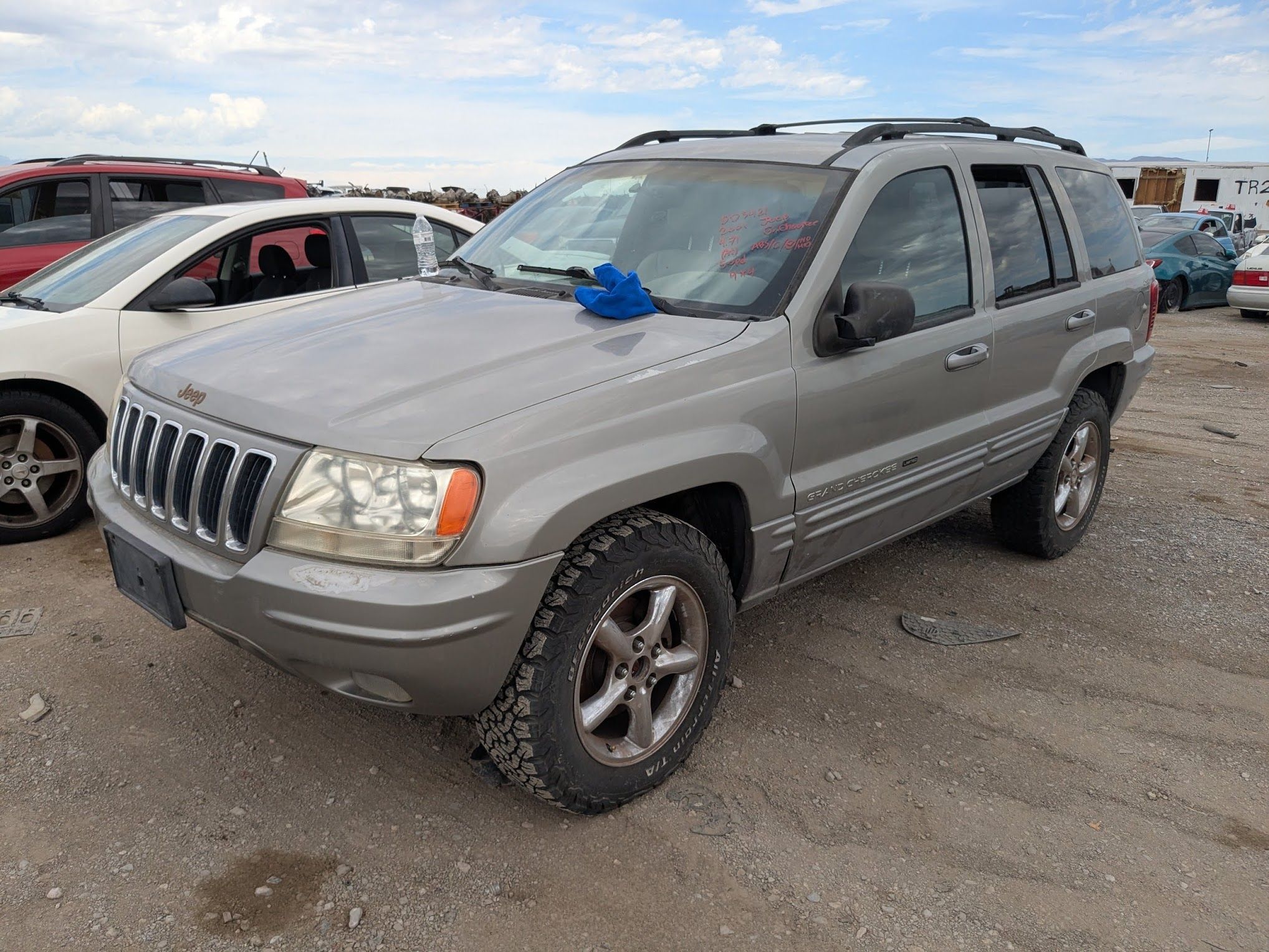 2001 Jeep Grand Cherokee PARTS @ U-Pull Auto Parts DD3421