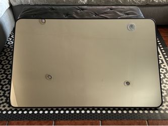 Salon mirror