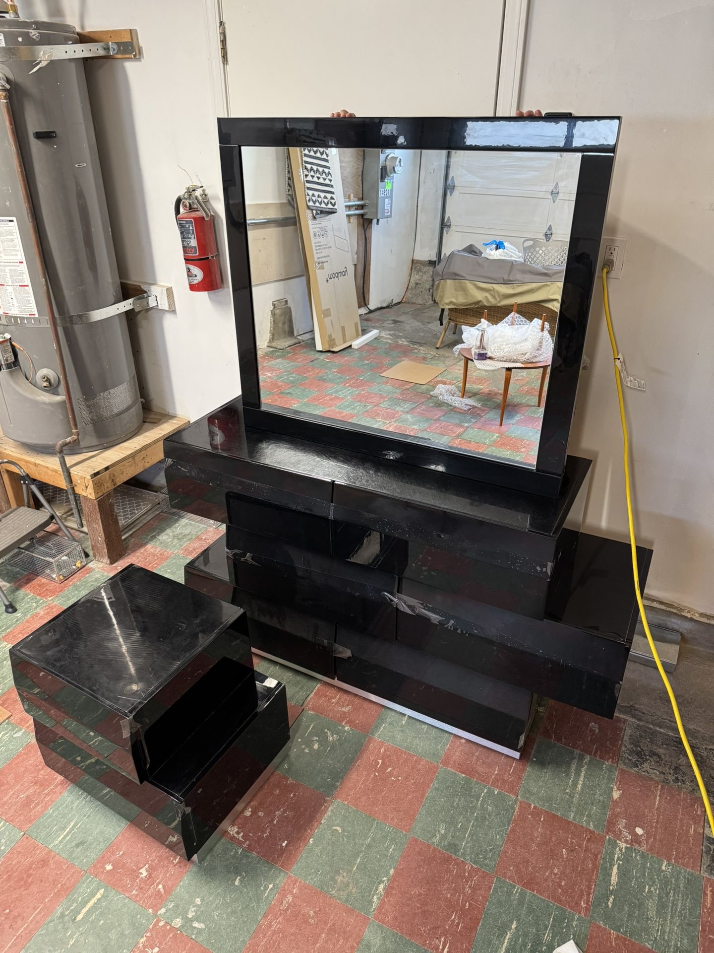 Dresser Set w/ Mirror, 80% Off