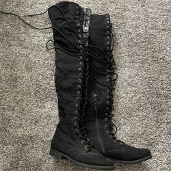 Lace Up Boots 7 1/2