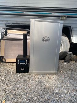 Bradley Digital Electric Smoker