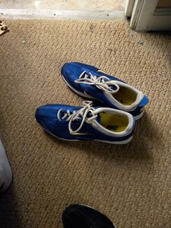 Women's Nike Running Shoes Size 8 1/2