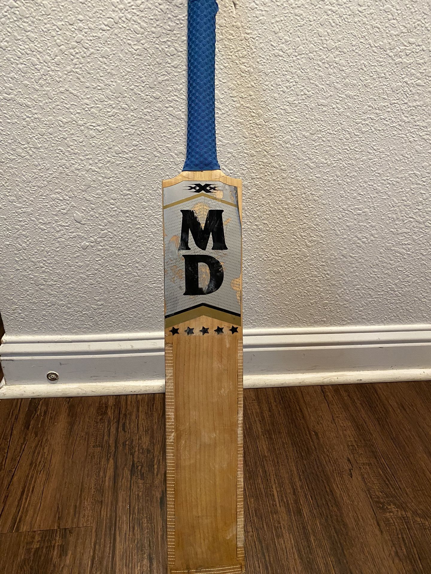 MD CRICKET BAT SPORTS
