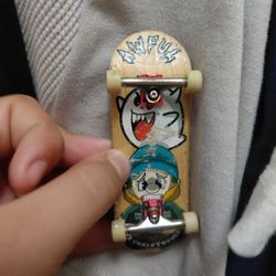 Old Finger Board