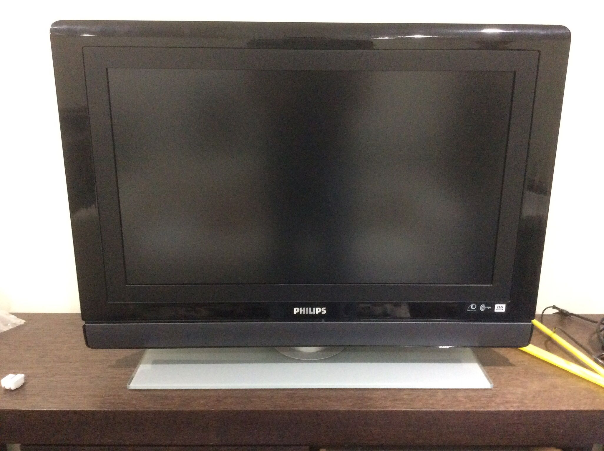 Philips TV with ambilight (32”) from Europe 