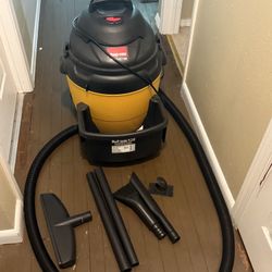 18 Gal Shop vacuum 