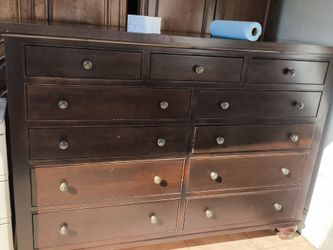 Brown dresser