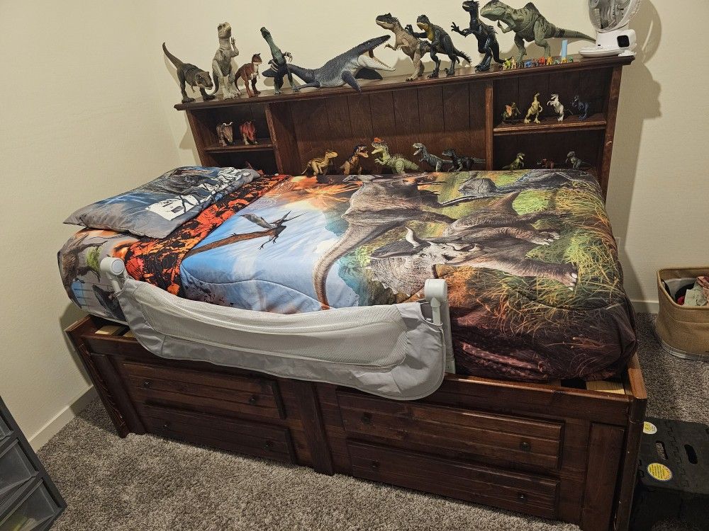 Captain's Bedroom Set