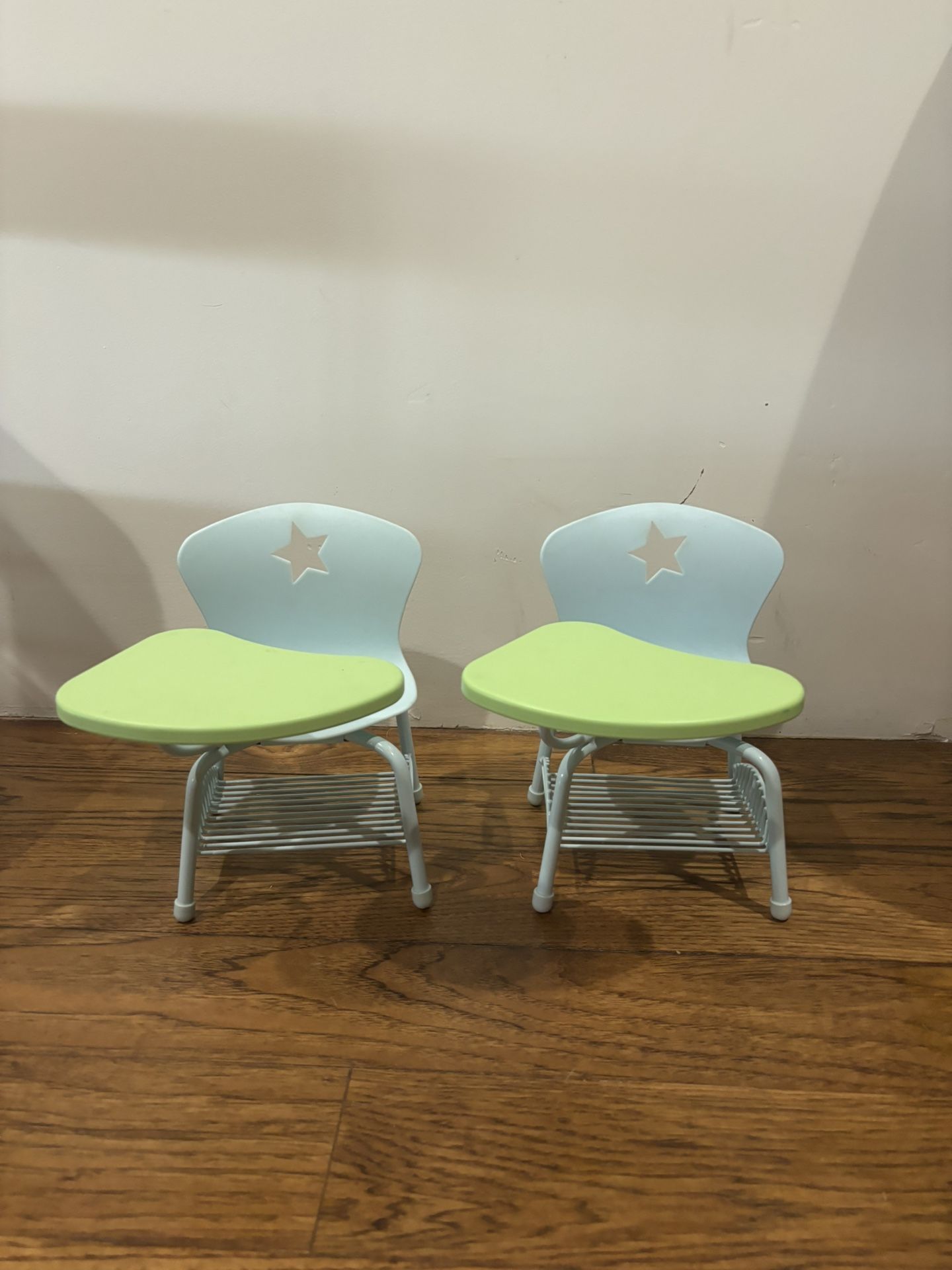 american girl doll desk chair set!