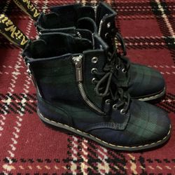 Like New Doc Martens Plaid Boots Size 8