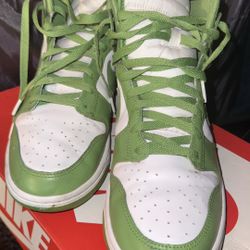 Nike Dunk Chlorophyll