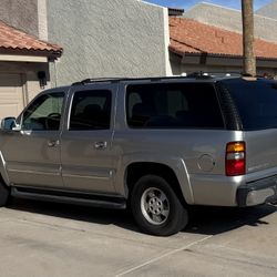 2003 Chevrolet Suburban LS Newer Paint And Engine