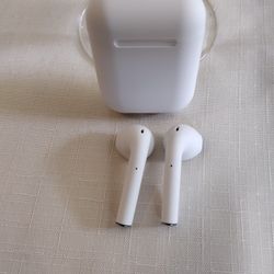 Airpods Bluetooth Earbuds Brand New