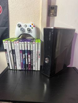 🎮 Xbox 360 Slim Bundle + 15 Games – $200 OBO 🎮