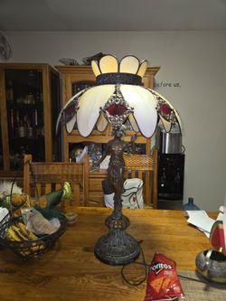 Table lamp