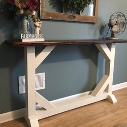 Farmhouse Sofa Table – Handmade