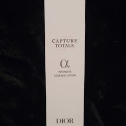 Dior Capture Totale Intensive Essence Lotion