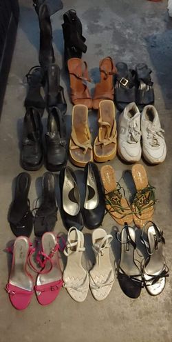 Womens shoes 8.5 or 9