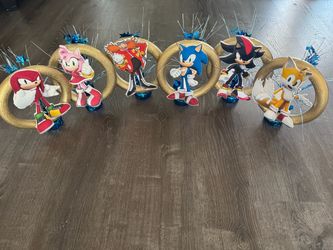 Sonic center pieces