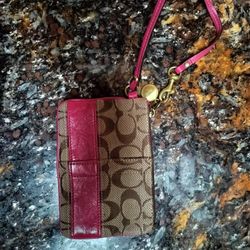Coach Authentic Wristlet
