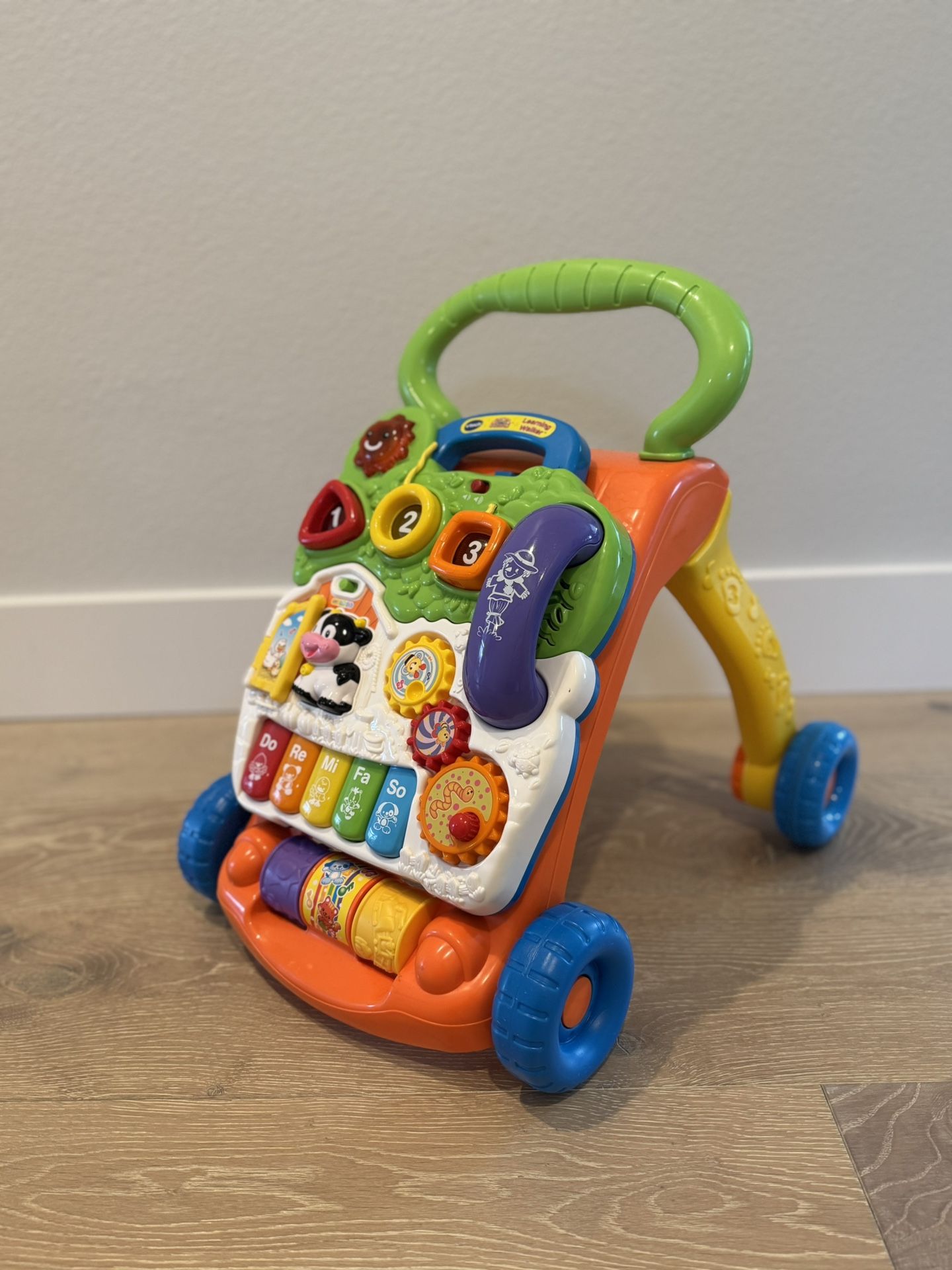 VTECH Stand To Walk Baby Walker