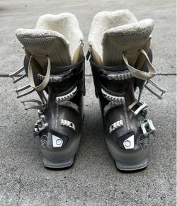Rossignol 22.5 ski boots