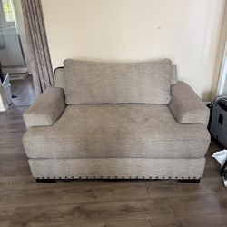 Couch (single) Large enough to sleep on