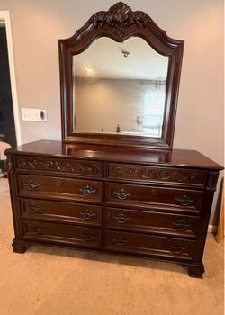 Ashley furniture bedroom set king size