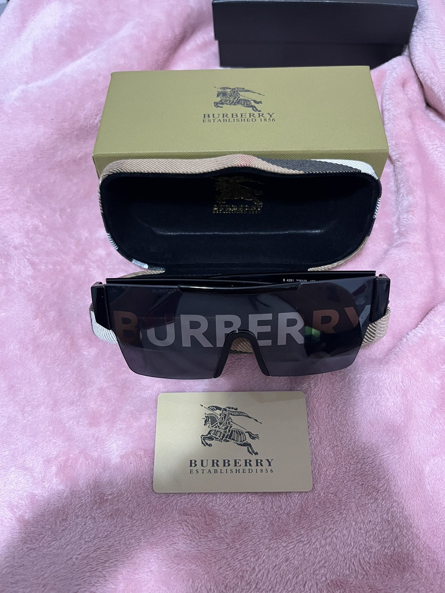 Designer Sunglasses (Burberry)