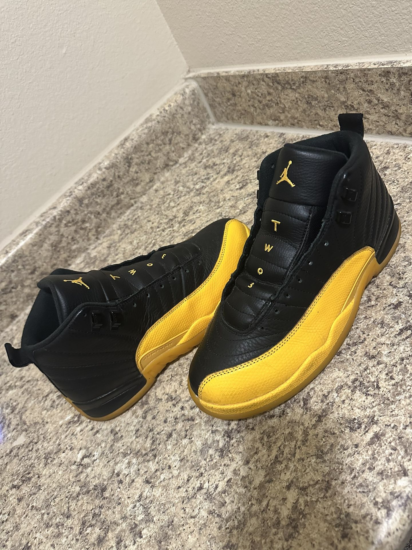 Jordan 12’s