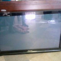 40" Panasonic Tv 