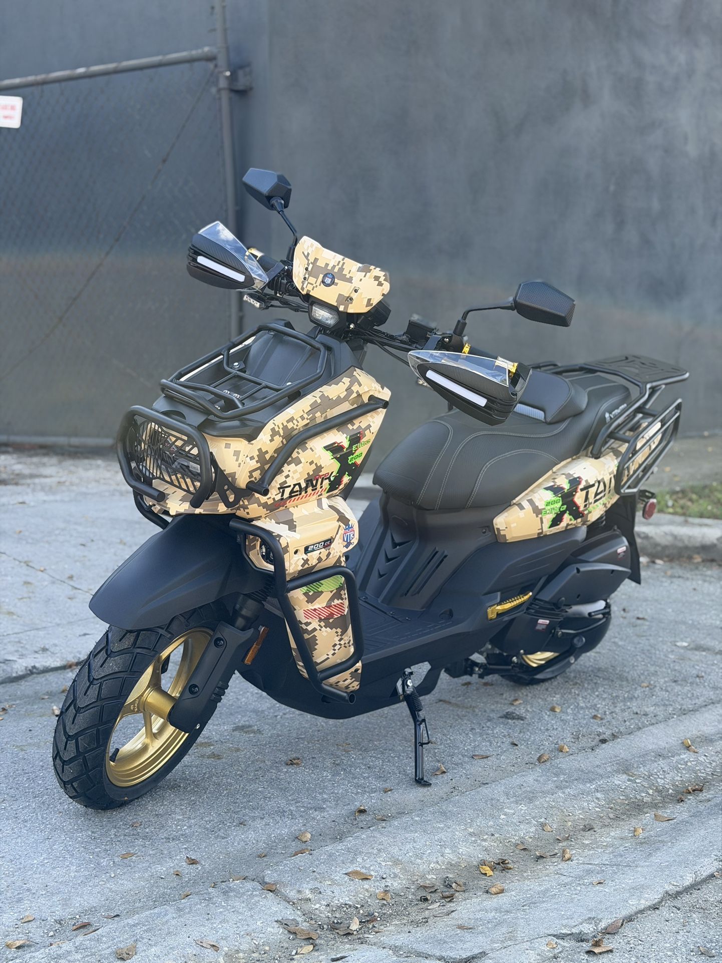 200c Scooter Motorcycle