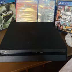 Vendo PS4 Con Cables Y 5 Juegos. 250