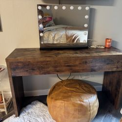 Desk & Light up Vanity