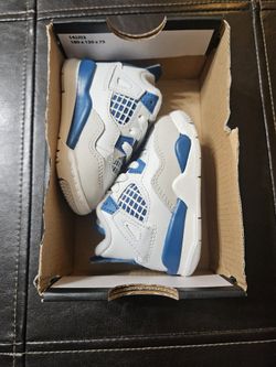 *NEW* Jordan 4 Retro Sz 3C
