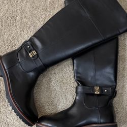 Tommy Hilfiger Boots 7.5